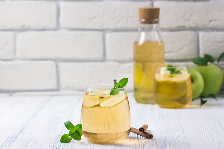 Bucha Buddha’s Minted Apple Cider Kombucha Recipe